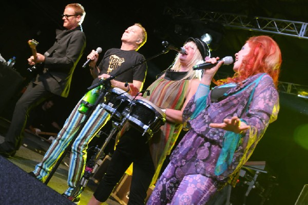 The B-52s at La Zona Rosa, Austin, Texas 05/15/10
