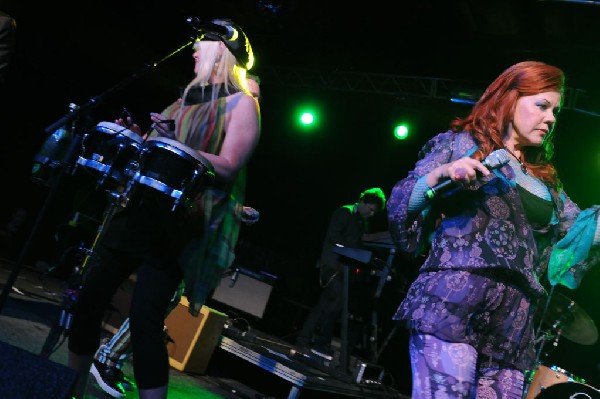 The B-52s at La Zona Rosa, Austin, Texas 05/15/10