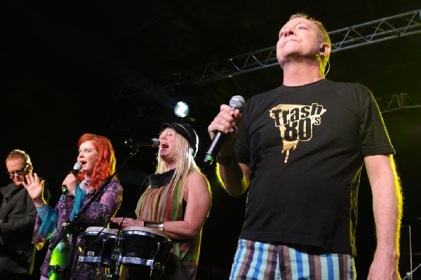 The B-52s at La Zona Rosa, Austin, Texas 05/15/10