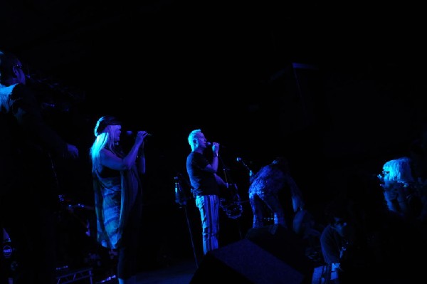 The B-52s at La Zona Rosa, Austin, Texas 05/15/10