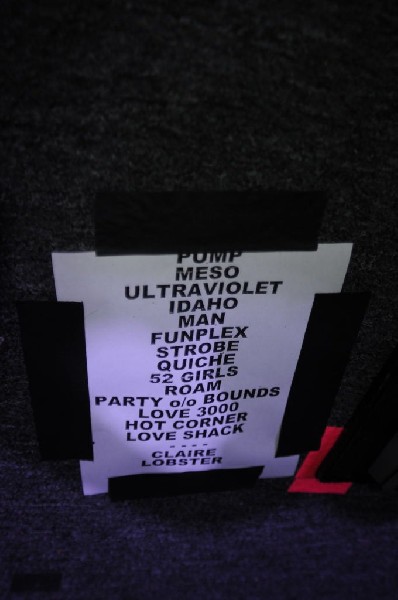 The B-52s at La Zona Rosa, Austin, Texas 05/15/10