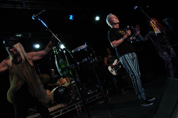 The B-52s at La Zona Rosa, Austin, Texas 05/15/10