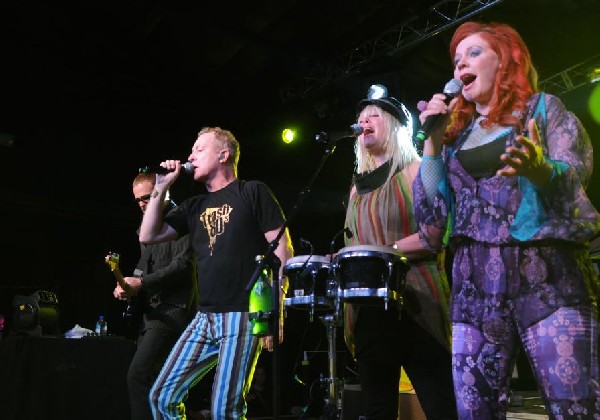The B-52s at La Zona Rosa, Austin, Texas 05/15/10