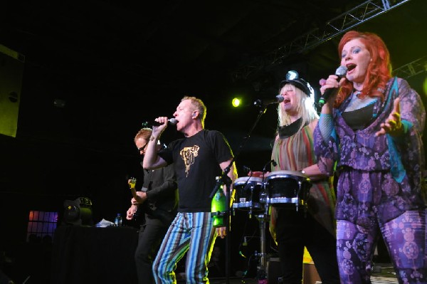 The B-52s at La Zona Rosa, Austin, Texas 05/15/10