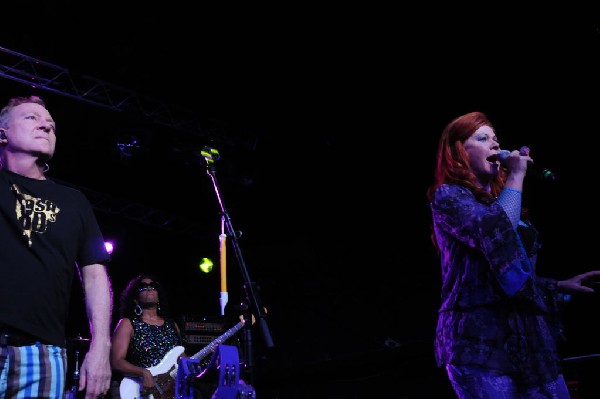 The B-52s at La Zona Rosa, Austin, Texas 05/15/10