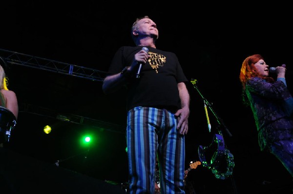 The B-52s at La Zona Rosa, Austin, Texas 05/15/10