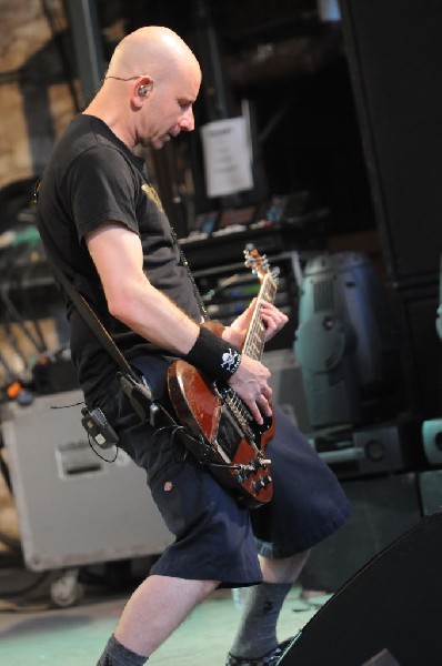 Bad Religion at Stubb's BarBQ, Austin, Texas April 19, 2011 - photo by Jeff