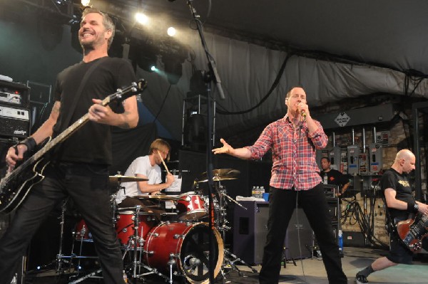 Bad Religion at Stubb's BarBQ, Austin, Texas April 19, 2011 - photo by Jeff