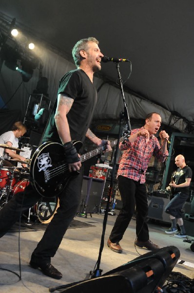 Bad Religion at Stubb's BarBQ, Austin, Texas April 19, 2011 - photo by Jeff