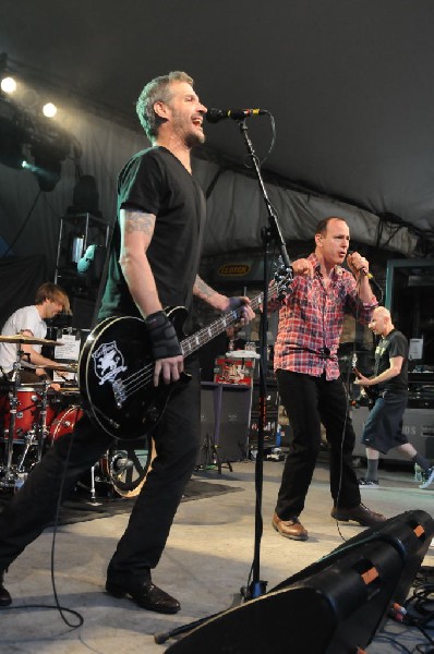 Bad Religion at Stubb's BarBQ, Austin, Texas April 19, 2011 - photo by Jeff