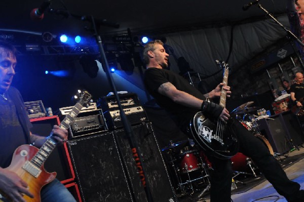 Bad Religion at Stubb's BarBQ, Austin, Texas April 19, 2011 - photo by Jeff