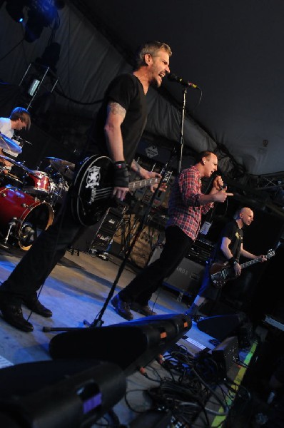 Bad Religion at Stubb's BarBQ, Austin, Texas April 19, 2011 - photo by Jeff