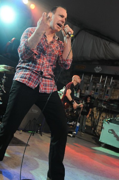 Bad Religion at Stubb's BarBQ, Austin, Texas April 19, 2011 - photo by Jeff