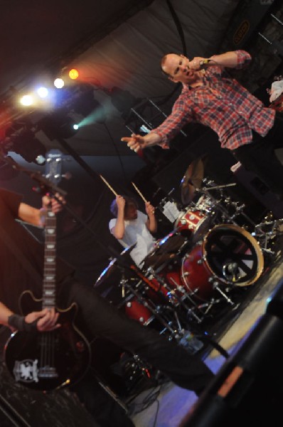 Bad Religion at Stubb's BarBQ, Austin, Texas April 19, 2011 - photo by Jeff