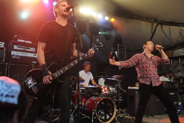 Bad Religion at Stubb's BarBQ, Austin, Texas April 19, 2011 - photo by Jeff
