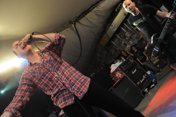 Bad Religion at Stubb's BarBQ, Austin, Texas April 19, 2011 - photo by Jeff