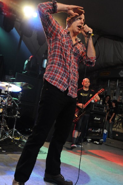 Bad Religion at Stubb's BarBQ, Austin, Texas April 19, 2011 - photo by Jeff