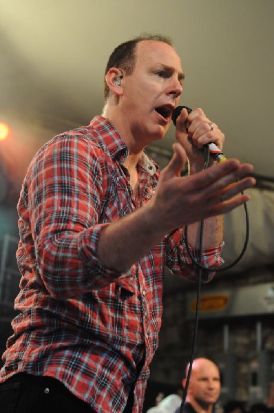 Bad Religion at Stubb's BarBQ, Austin, Texas April 19, 2011 - photo by Jeff