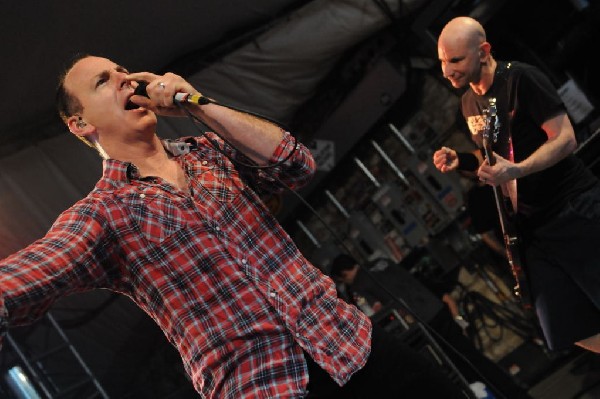 Bad Religion at Stubb's BarBQ, Austin, Texas April 19, 2011 - photo by Jeff