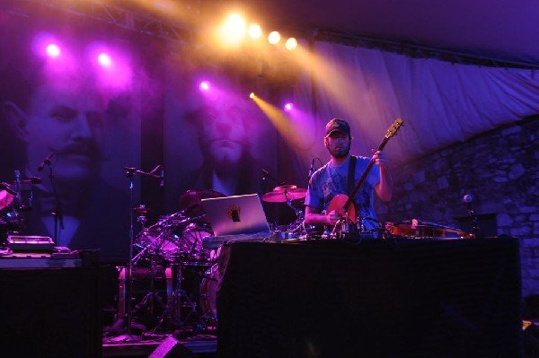 Beats Antique at Stubb's BarBQ, Austin, Texas 04/19/10