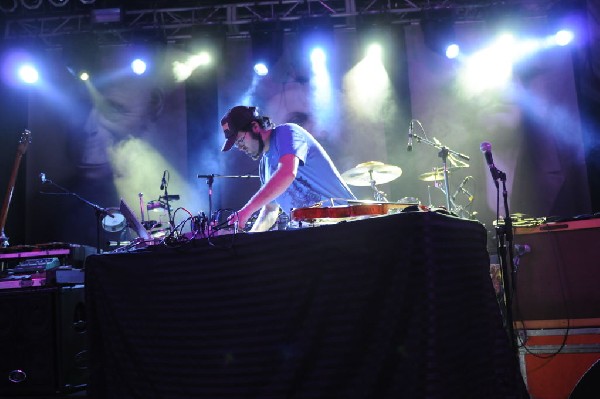 Beats Antique at Stubb's BarBQ, Austin, Texas 04/19/10