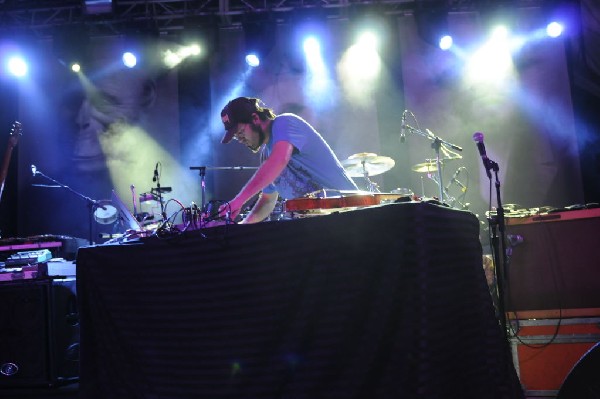 Beats Antique at Stubb's BarBQ, Austin, Texas 04/19/10