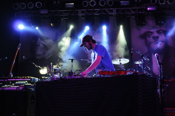 Beats Antique at Stubb's BarBQ, Austin, Texas 04/19/10