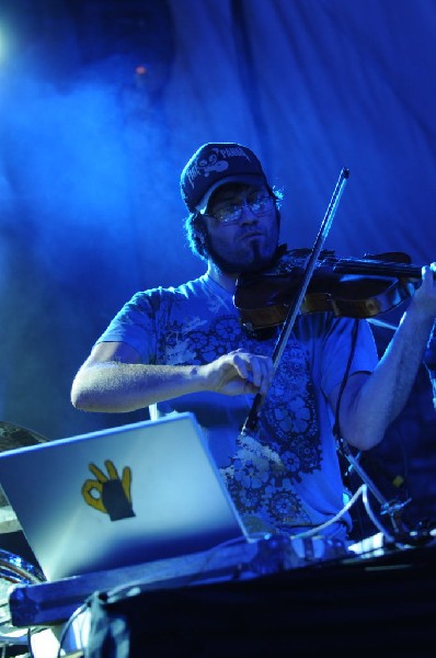 Beats Antique at Stubb's BarBQ, Austin, Texas 04/19/10