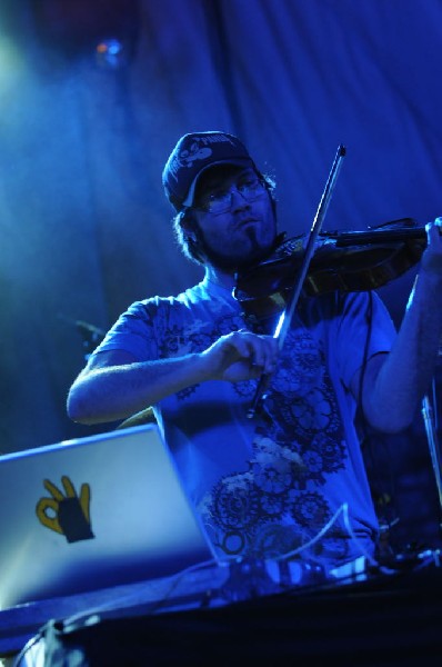 Beats Antique at Stubb's BarBQ, Austin, Texas 04/19/10