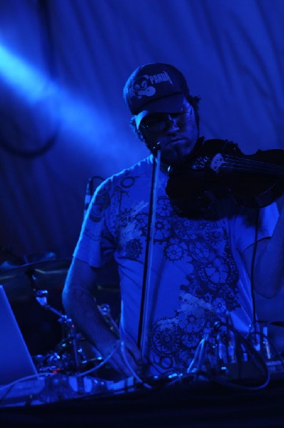 Beats Antique at Stubb's BarBQ, Austin, Texas 04/19/10