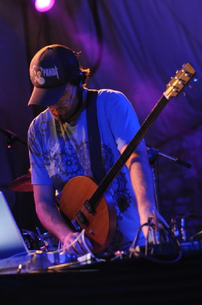 Beats Antique at Stubb's BarBQ, Austin, Texas 04/19/10