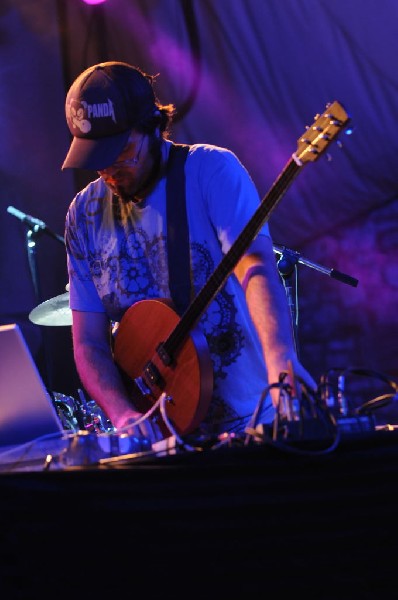 Beats Antique at Stubb's BarBQ, Austin, Texas 04/19/10