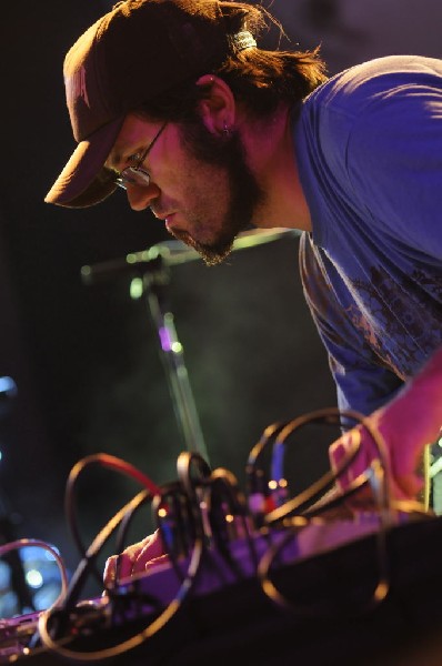 Beats Antique at Stubb's BarBQ, Austin, Texas 04/19/10