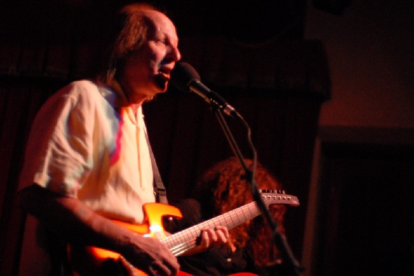 Adrian Belew Trio at the Cactus Cafe, Austin, Tx