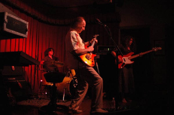 Adrian Belew Trio at the Cactus Cafe in Austin, Tx