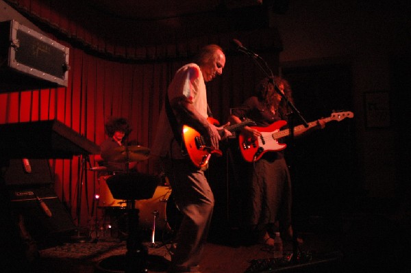Adrian Belew Trio at the Cactus Cafe in Austin, Tx