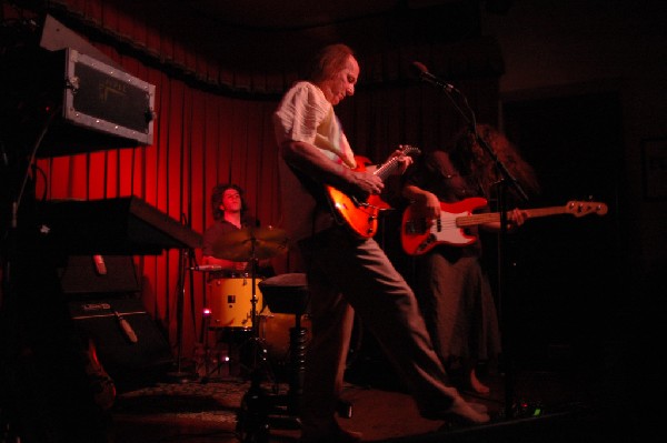 Adrian Belew Trio at the Cactus Cafe in Austin, Tx