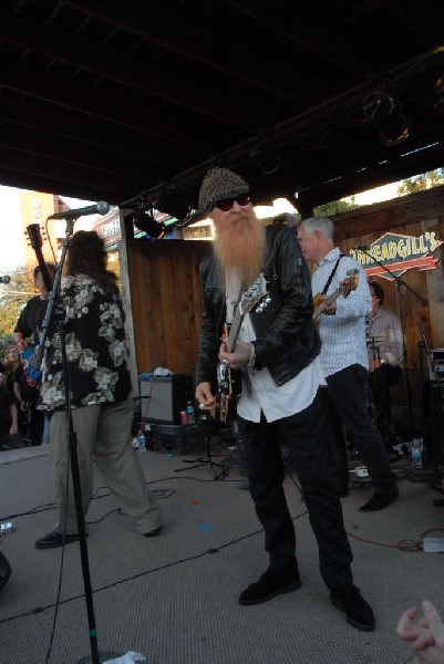 Billy Gibbons walkon during Roky Erickson Set