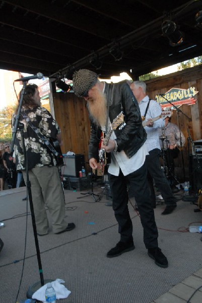 Billy Gibbons walkon during Roky Erickson Set