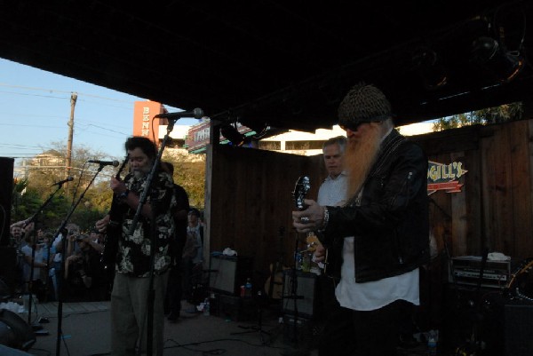 Billy Gibbons walkon during Roky Erickson Set