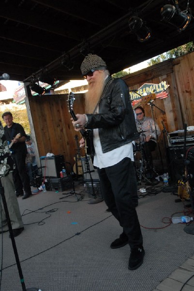Billy Gibbons walkon during Roky Erickson Set
