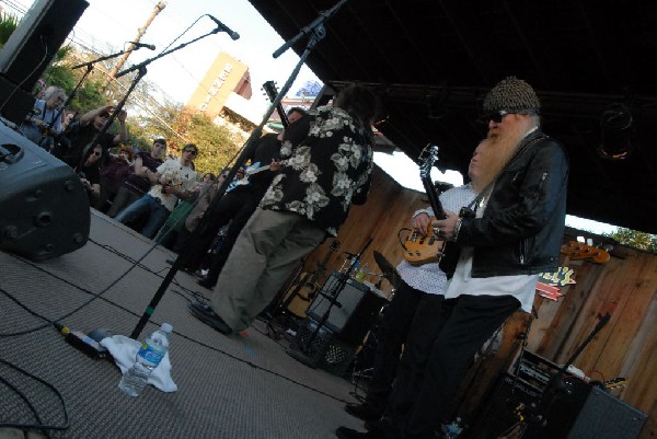 Billy Gibbons walkon during Roky Erickson Set