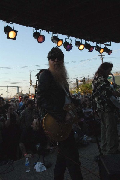 Billy Gibbons walkon during Roky Erickson Set