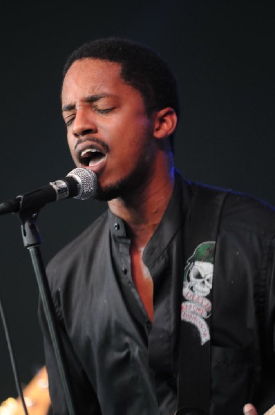 Black Joe Lewis and the Honeybears at Stubb's BarBQ