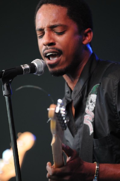 Black Joe Lewis and the Honeybears at Stubb's BarBQ