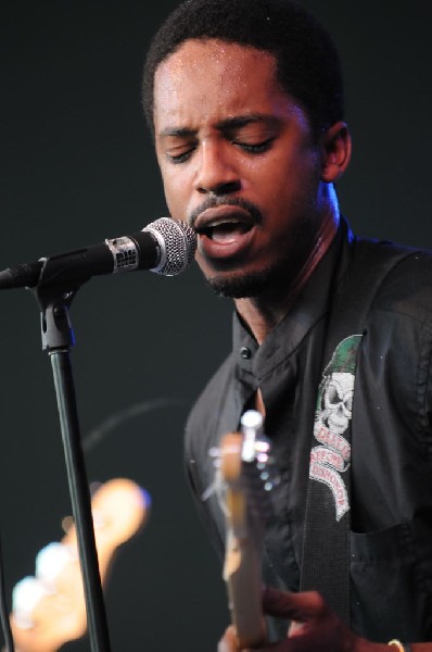 Black Joe Lewis and the Honeybears at Stubb's BarBQ