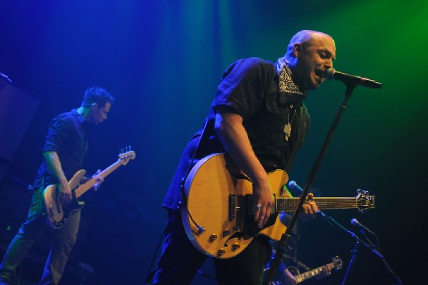 Blue October at ACL Live at the Moody Theater in Austin, Texas 04/29/11 - p