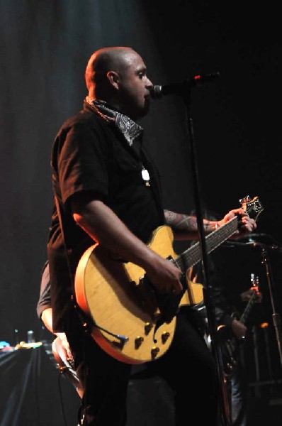 Blue October at ACL Live at the Moody Theater in Austin, Texas 04/29/11 - p