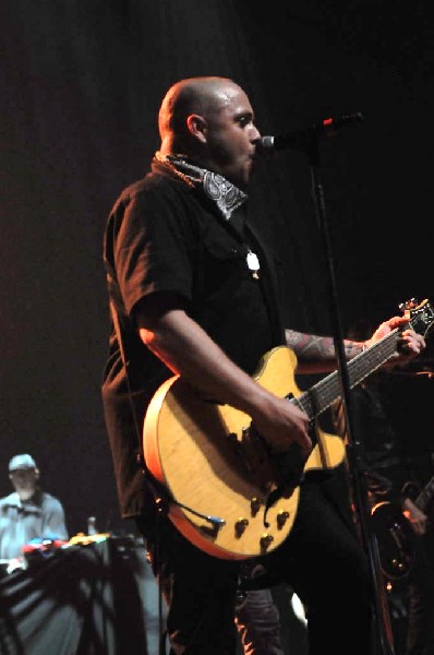 Blue October at ACL Live at the Moody Theater in Austin, Texas 04/29/11 - p