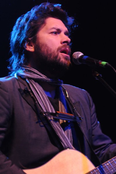 Bob Schneider at the Help Austin Help Haiti Benefit, Austin Music Hall, Aus